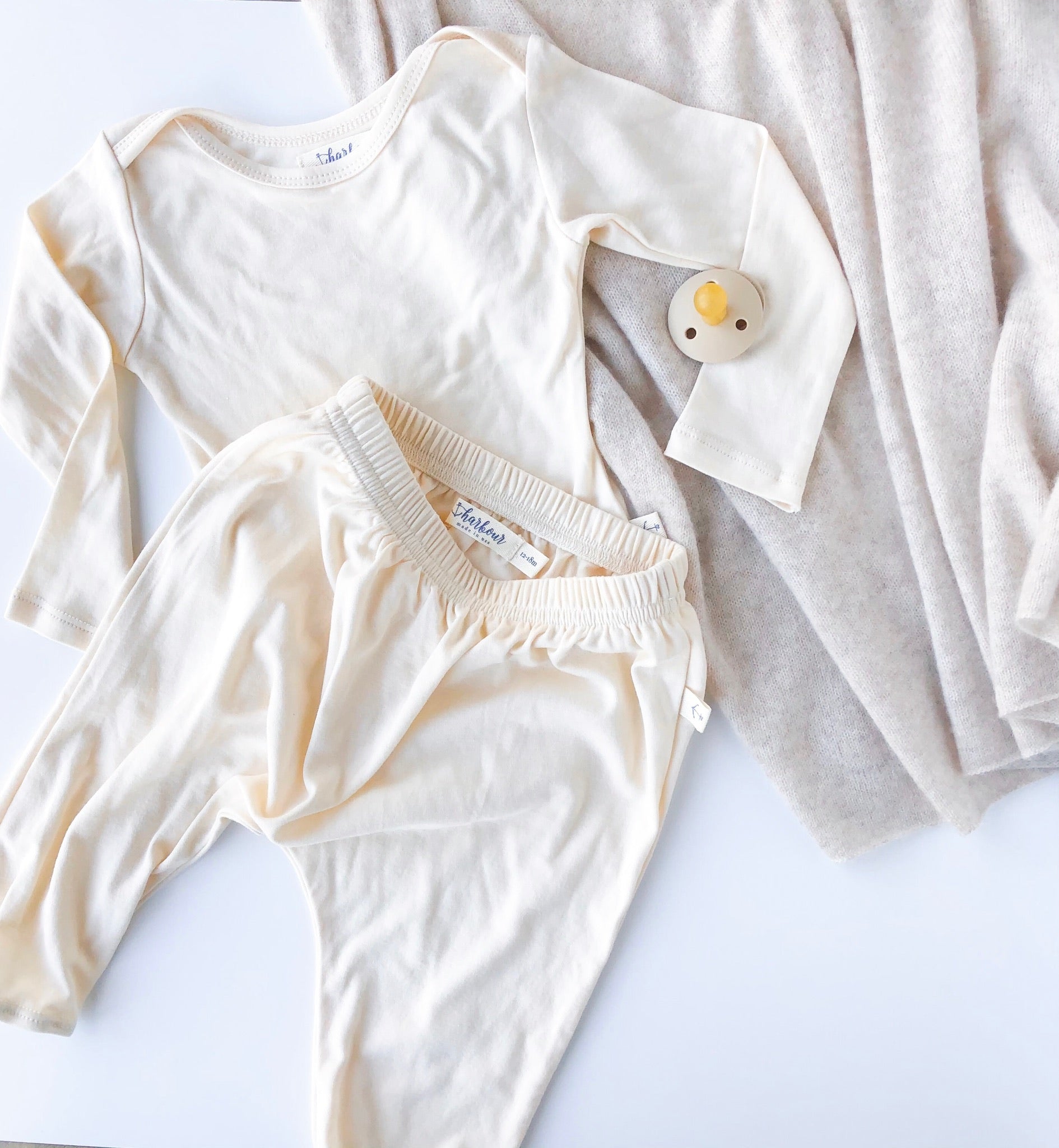 Long Sleeve Cozy Tee in Ivory Organic Cotton
